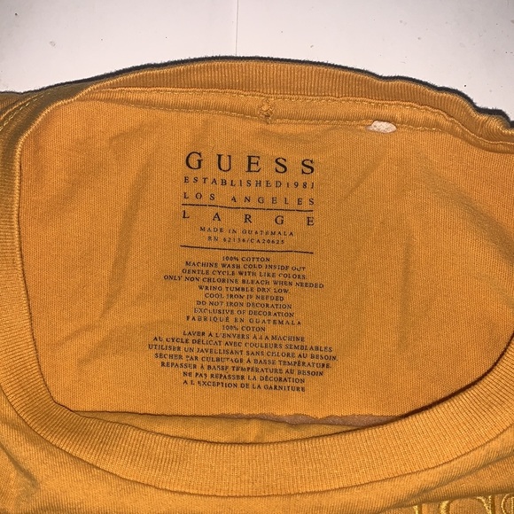 💎GUESS💎 Men’s Yellow Tee Size Large - Picture 3 of 4
